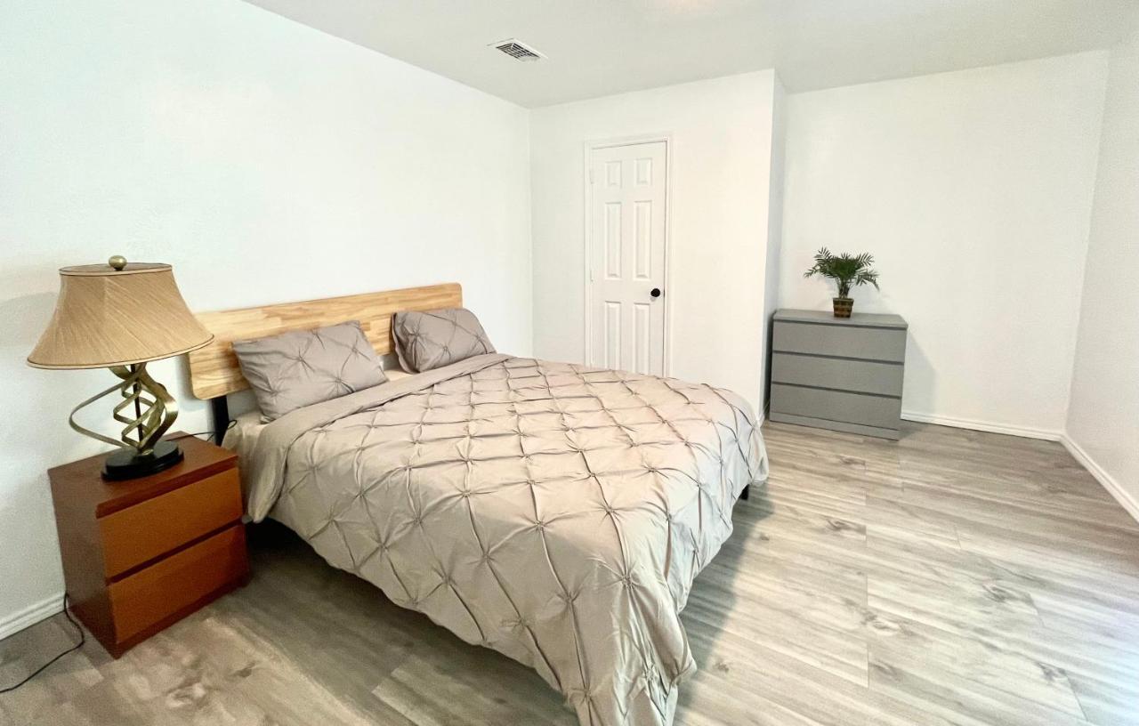 Downtown In Plano Apartman Kültér fotó