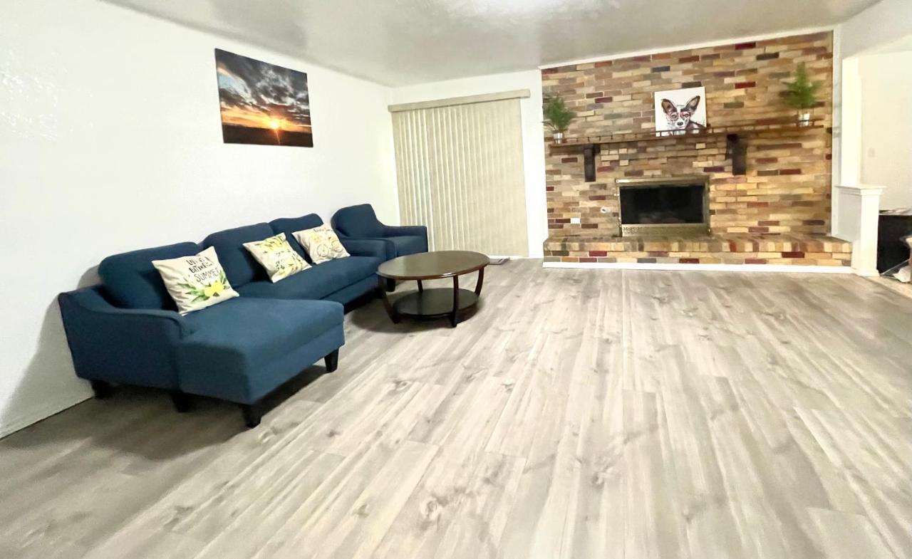 Downtown In Plano Apartman Kültér fotó